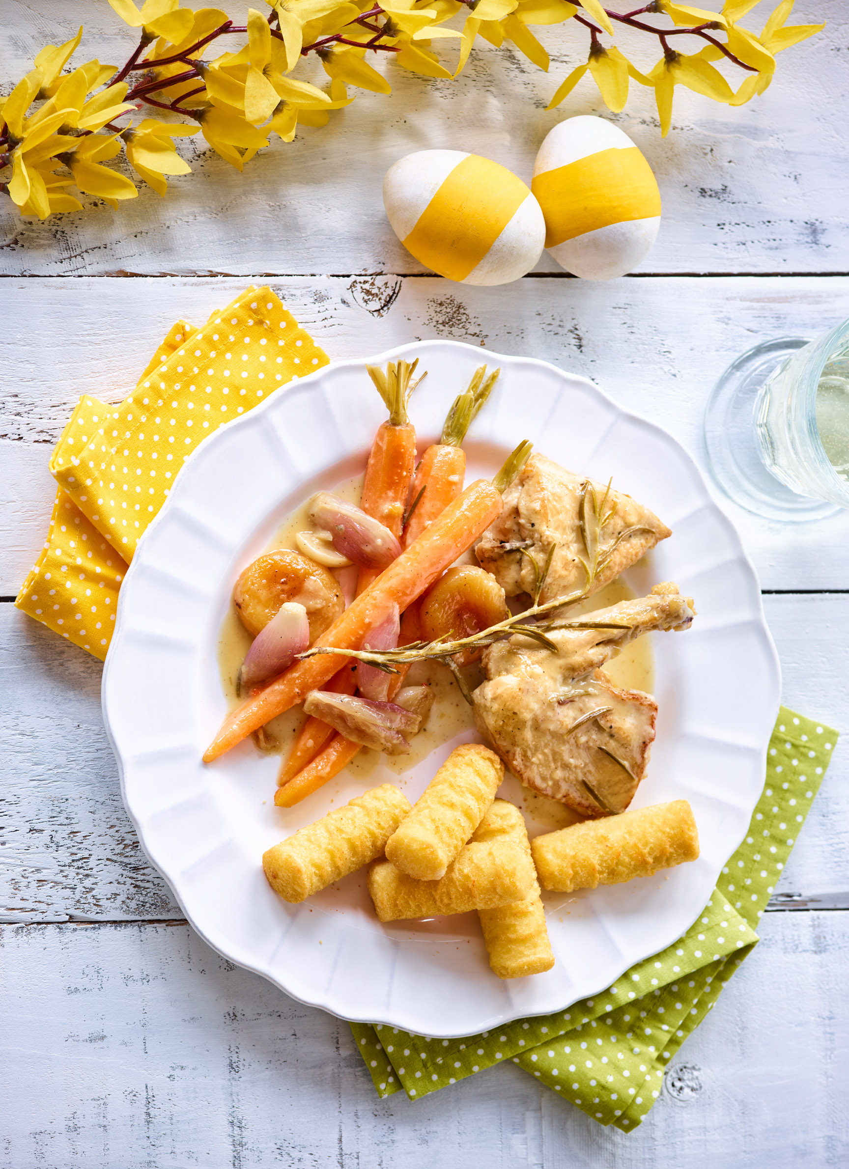 Cocotte de poulet aux abricots et romarin